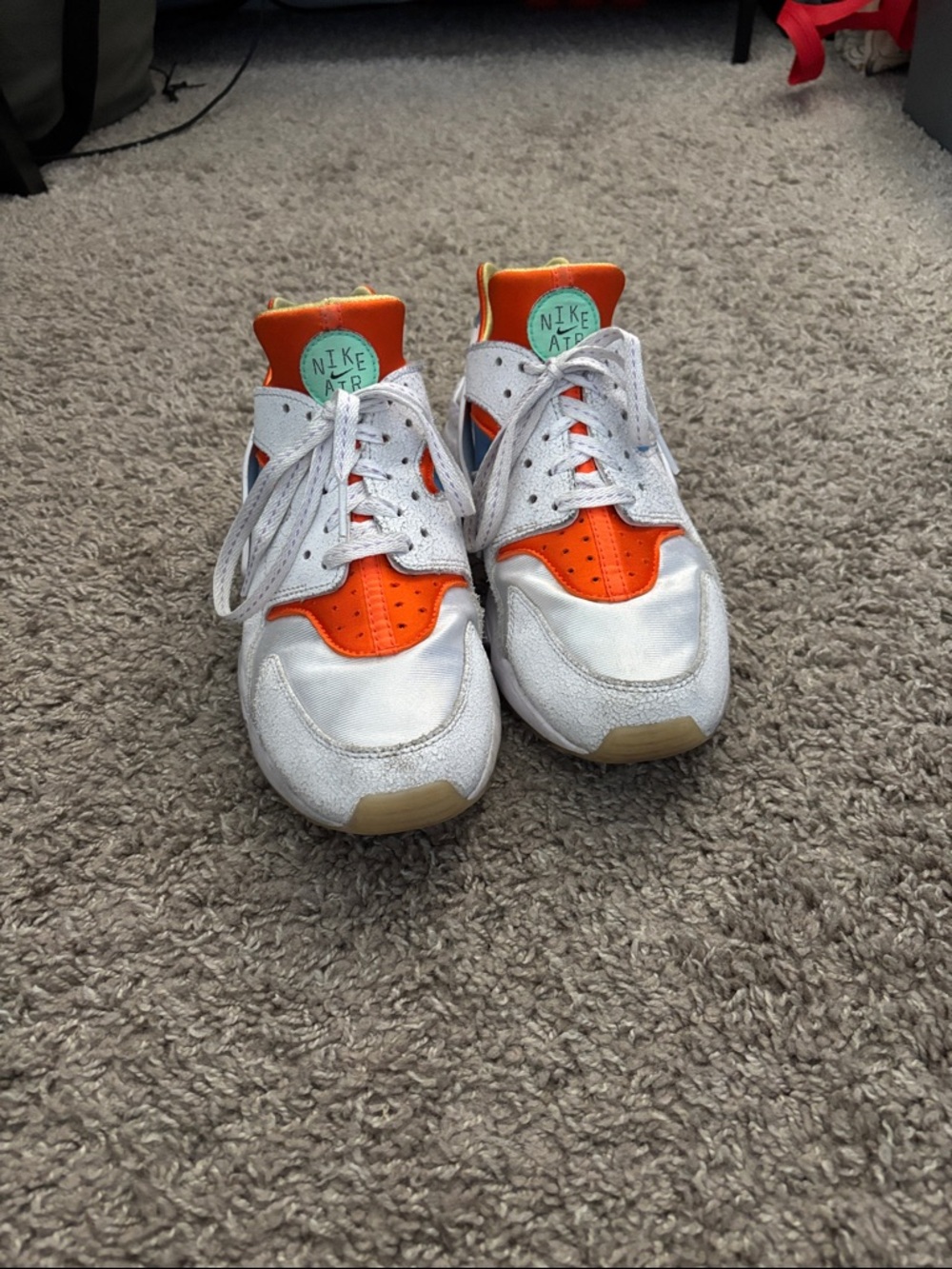 Nike Air Huarache 2022 ‘White Safety Orange’